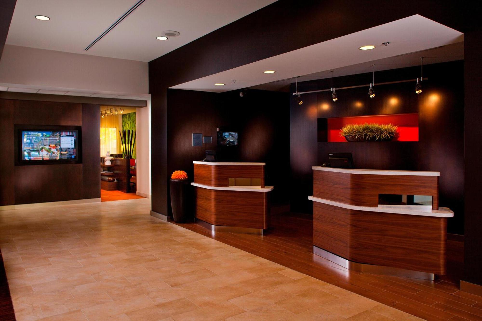 Courtyard By Marriott New Orleans Metairie Hotel Exterior photo