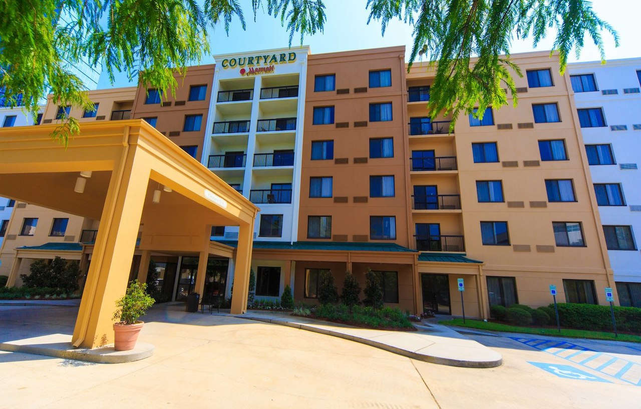 Courtyard By Marriott New Orleans Metairie Hotel Exterior photo